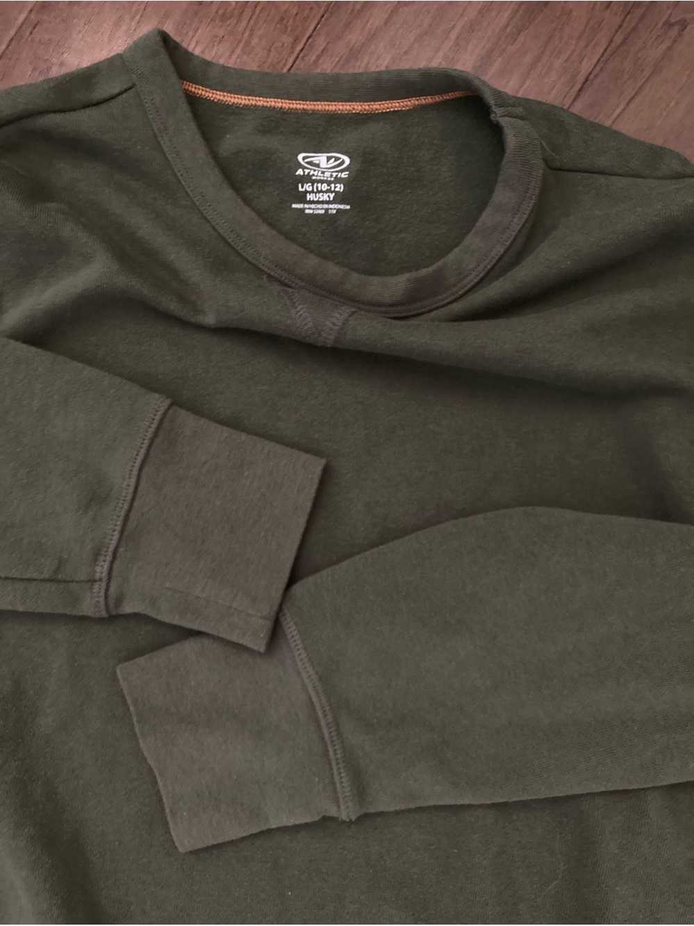 BUNDLE: Boys Sz 12-14 School Clothes Under Armour Tees Joggers Hoodie Sweater - Picture 11 of 15
